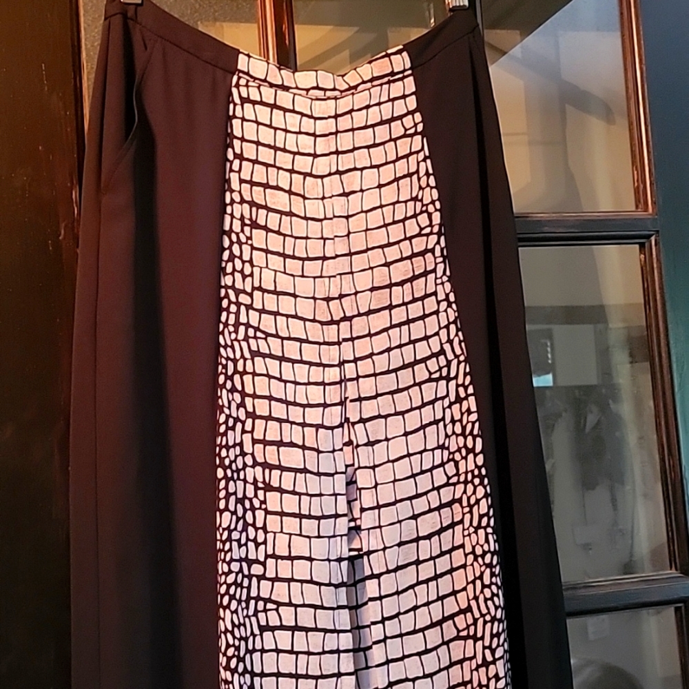 Bcbg skirt
